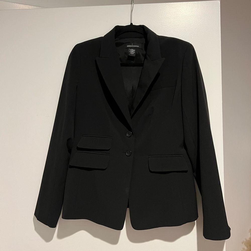 Moda International Black Blazer